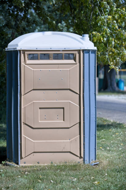 Best Porta potty rental near me  in Dandridge, TN